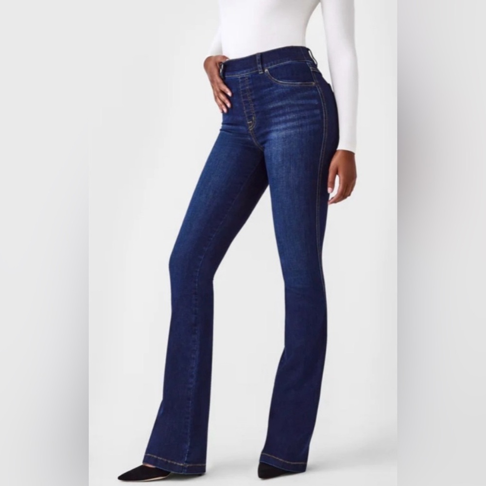 SPANX Dark Blue High-Rise Flare Jeans Size Medium Tall/Long